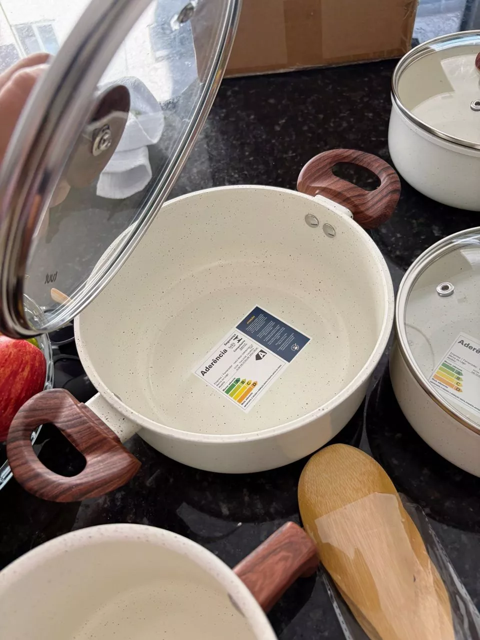 Cliente Grão recebeu o kit de panelas